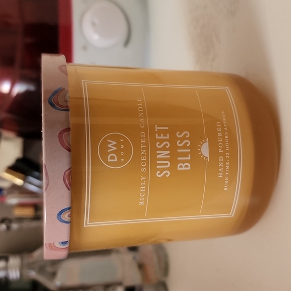 Brand New DW HOME Sunset Bliss  candle - Picture 1 of 6